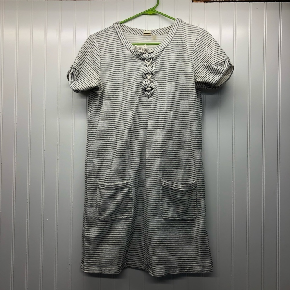Roxy Striped Dress Black White Medium Pockets Casual Pullover